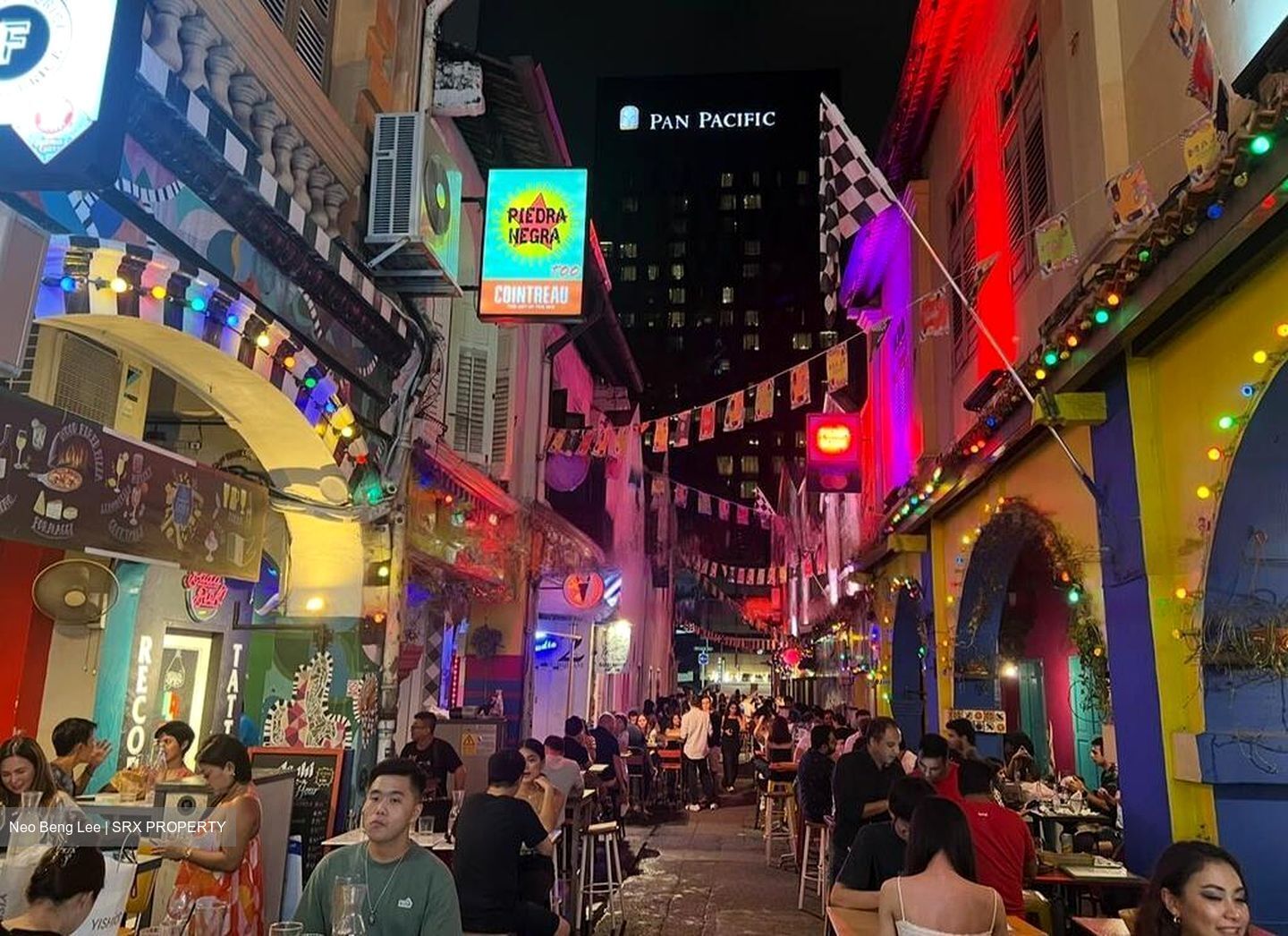 Haji Lane (D7), Shop House #524168851